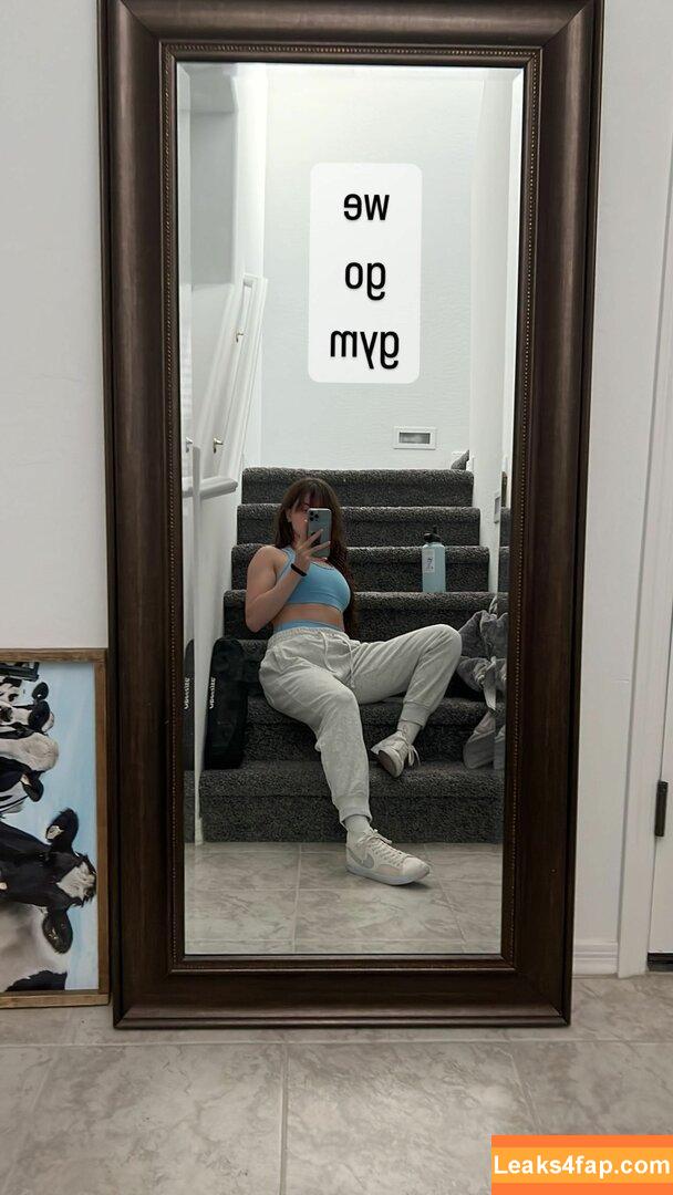 Pieceofmoo / moomoomadeline / tattooedjunkie leaked photo photo #0007