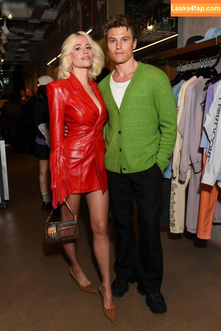 Pixie Lott / pixielott leaked photo photo #0140