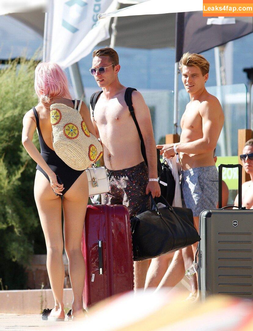 Pixie Lott / pixielott leaked photo photo #0240