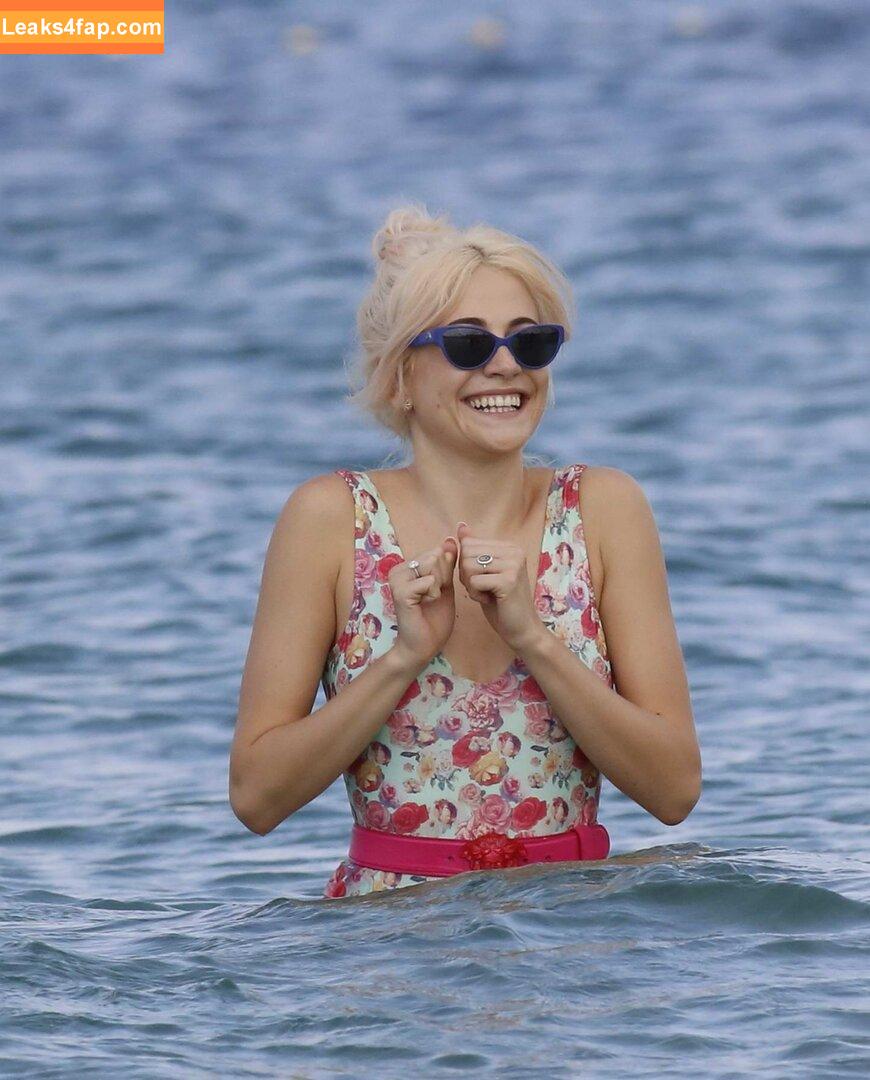 Pixie Lott / pixielott слитое фото фото #0357