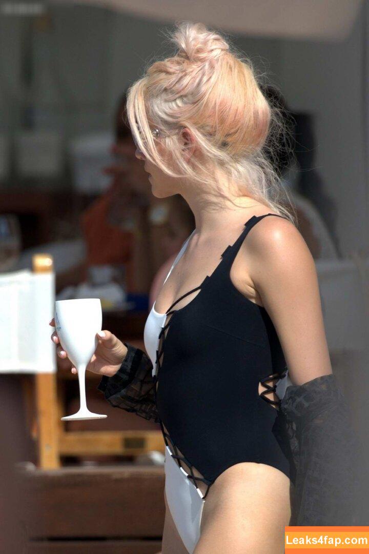 Pixie Lott / pixielott leaked photo photo #0391