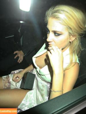 Pixie Lott photo #0114