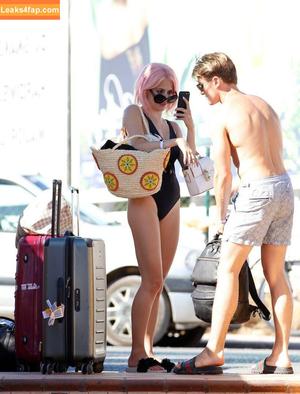 Pixie Lott photo #0239