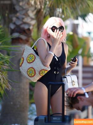 Pixie Lott photo #0241