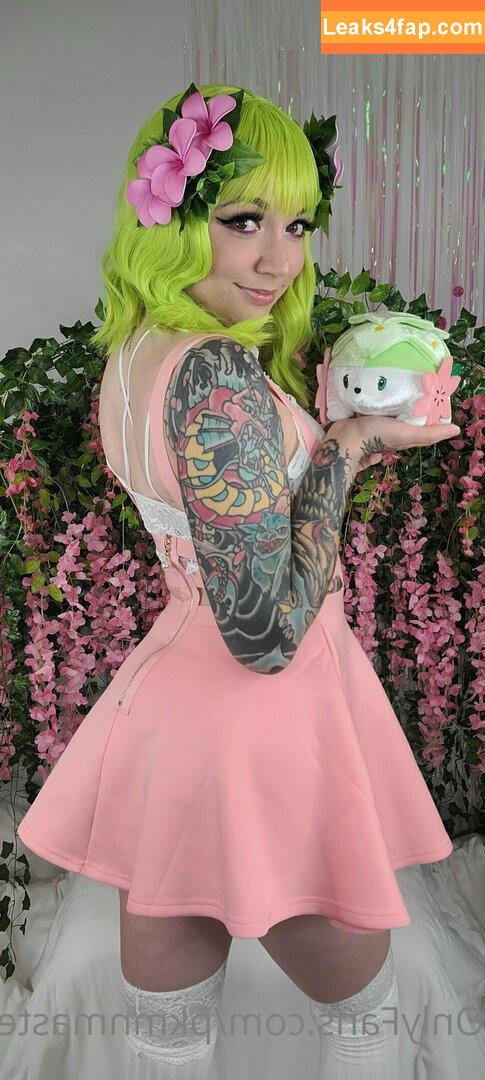 PkmnMasterHolly слитое фото фото #0001