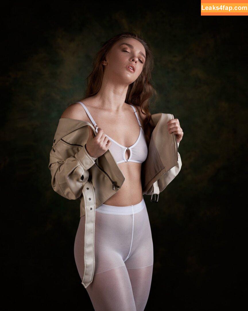 Polina Azarova / Pollymodel / pollymodel_ leaked photo photo #0582