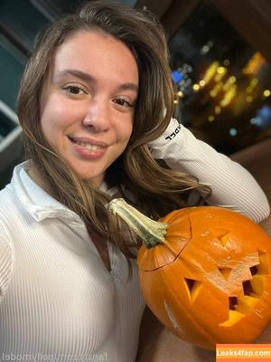 Polina Azarova photo #0037