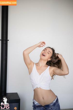 Polina Azarova photo #0628