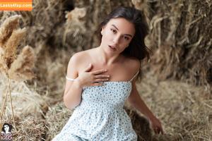 Polina Azarova photo #0749