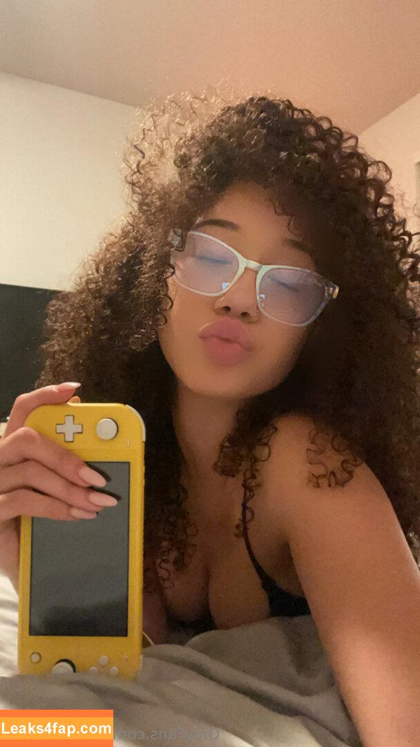 Prettypinklily /  / Besitobaby leaked photo photo #0021