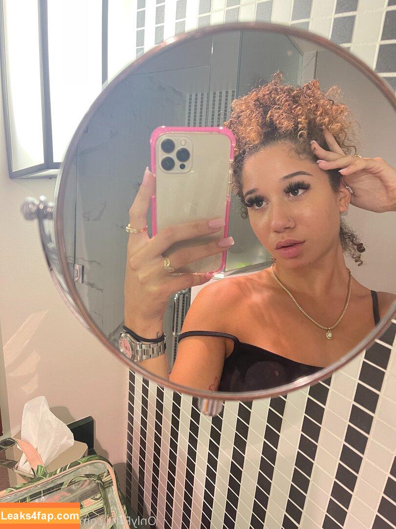 Prettypinklily /  / Besitobaby leaked photo photo #0045