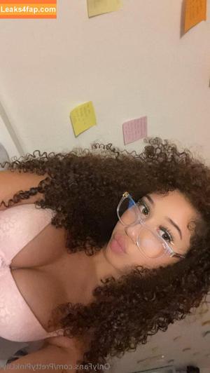 Prettypinklily photo #0029