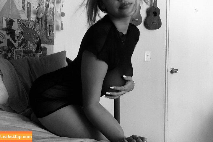 prettyrottingirl / frankoceanslut / isab3la33 / skinnyroti leaked photo photo #0005