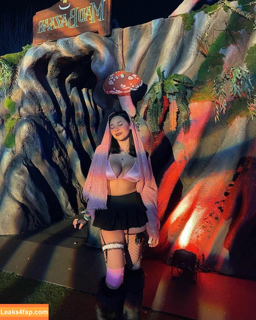 prettyrottingirl / frankoceanslut / isab3la33 / skinnyroti leaked photo photo #0016