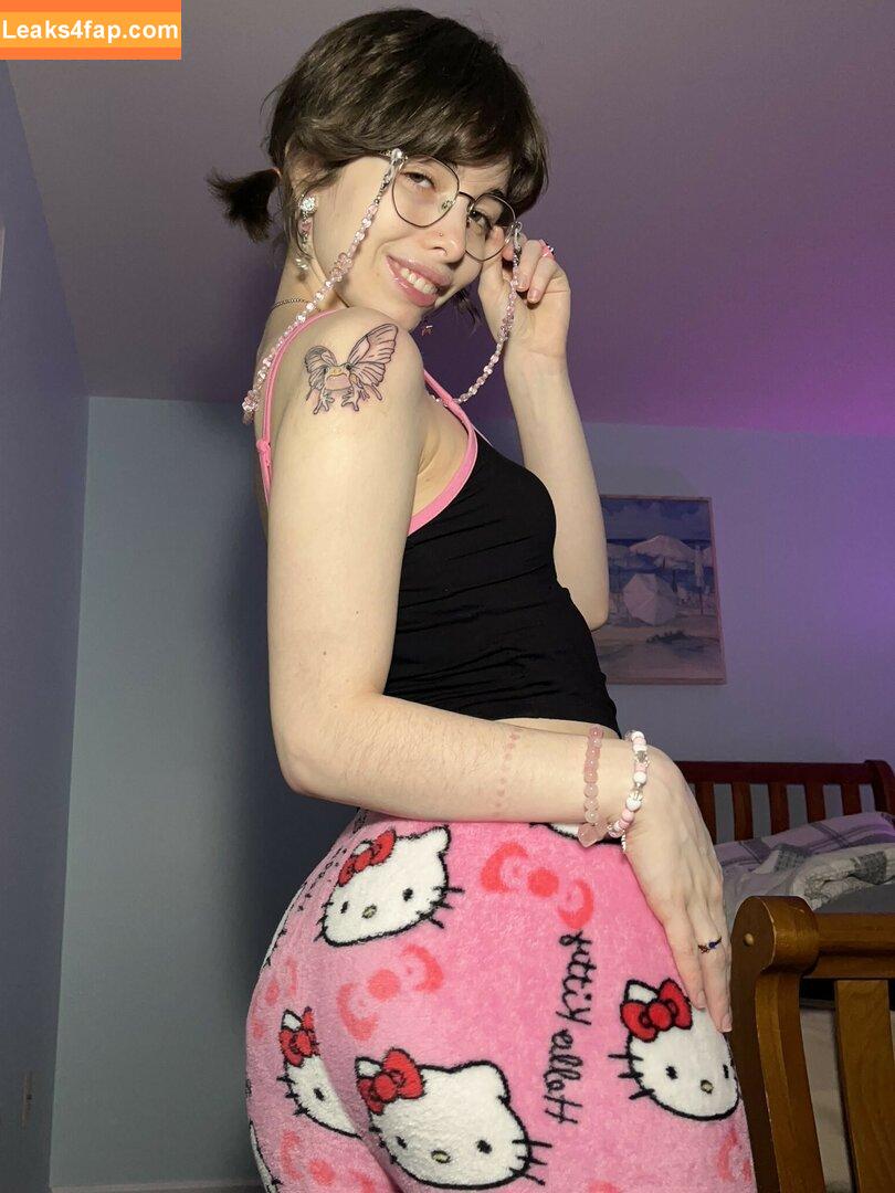 Princessemmagrace / emmamurabito / mightytinyginger leaked photo photo #0018