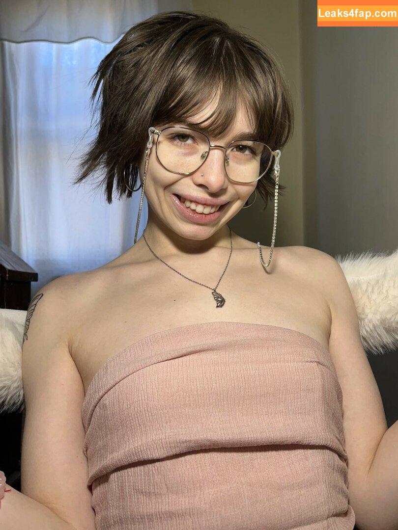 Princessemmagrace / emmamurabito / mightytinyginger leaked photo photo #0057