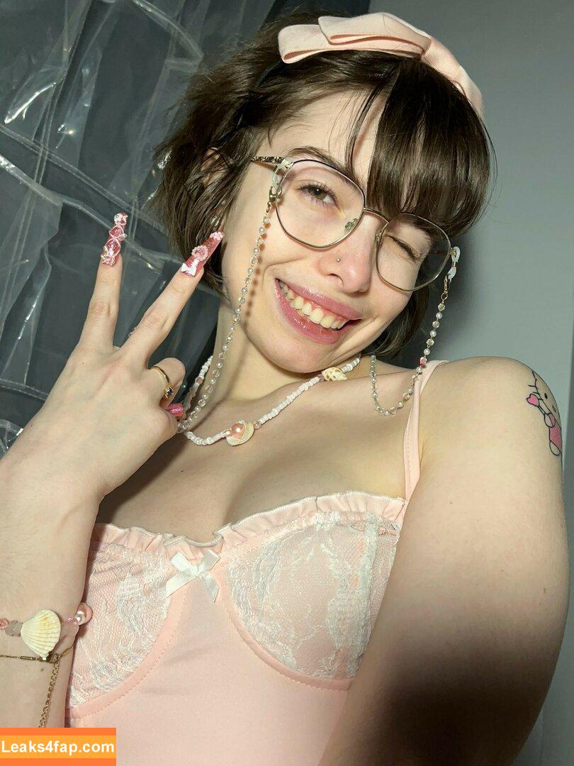 Princessemmagrace / emmamurabito / mightytinyginger leaked photo photo #0087