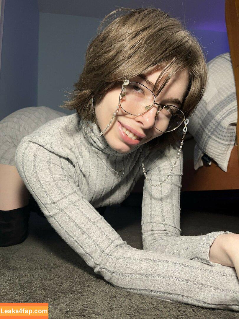 Princessemmagrace / emmamurabito / mightytinyginger leaked photo photo #0100