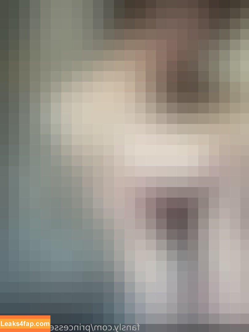 Princessemmagrace / emmamurabito / mightytinyginger leaked photo photo #0250