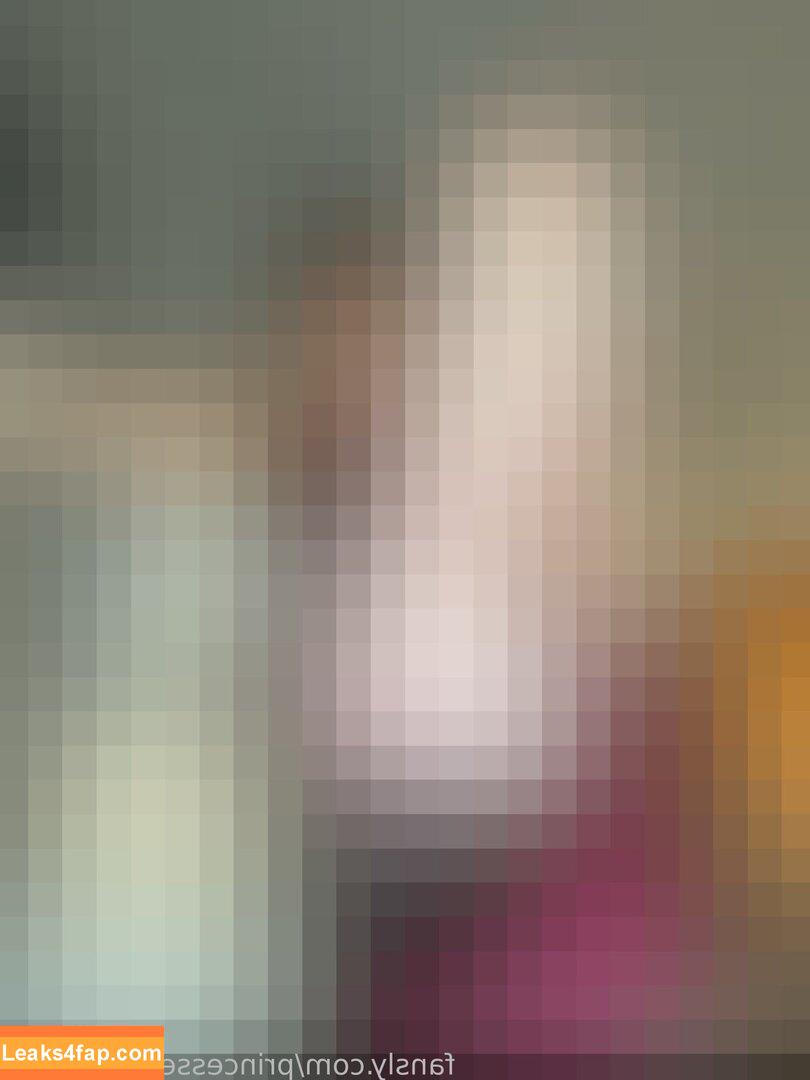 Princessemmagrace / emmamurabito / mightytinyginger leaked photo photo #0253