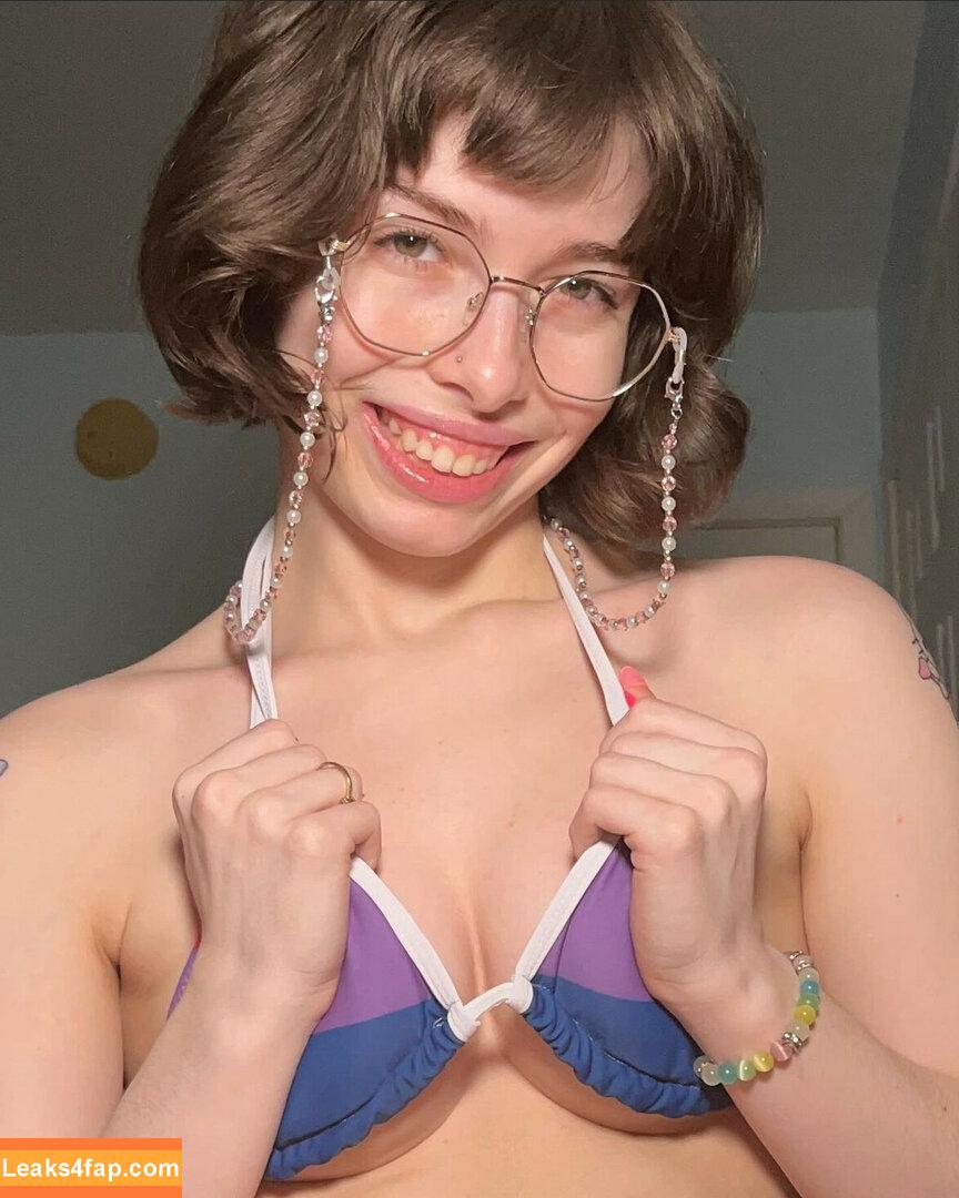 Princessemmagrace / emmamurabito / mightytinyginger leaked photo photo #0276