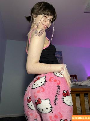 Princessemmagrace photo #0015