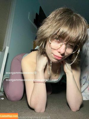 Princessemmagrace photo #0127