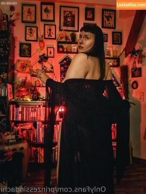 Prinzessin Dachi photo #0060