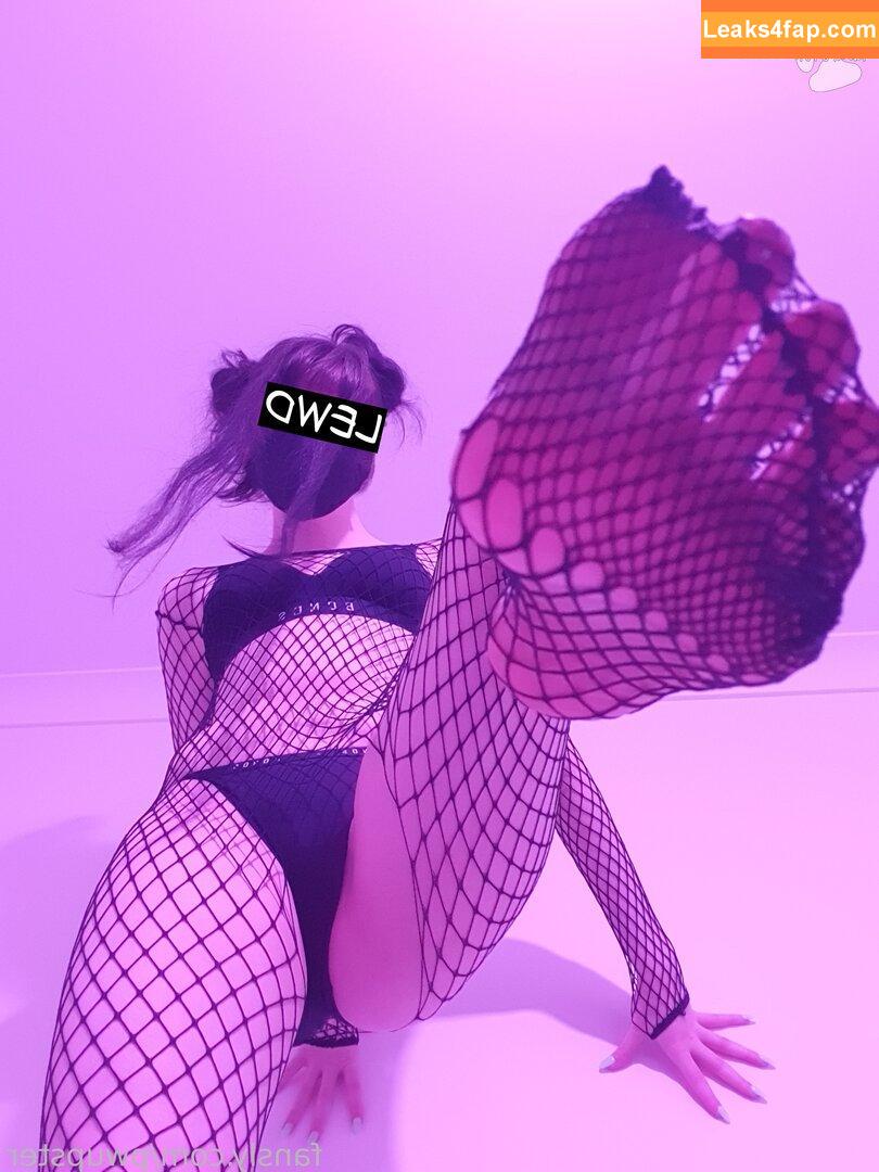 pwupster / pooter_ leaked photo photo #0044