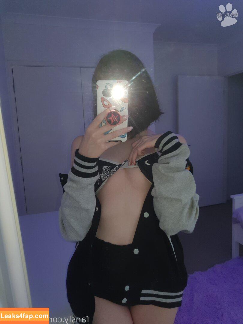 pwupster / pooter_ leaked photo photo #0093