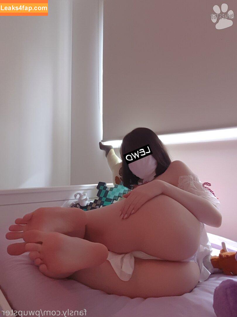 pwupster / pooter_ leaked photo photo #0141