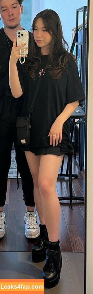 QuarterJade photo #0022