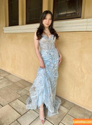 QuarterJade photo #0037