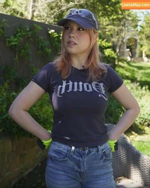 QuarterJade фото #0818