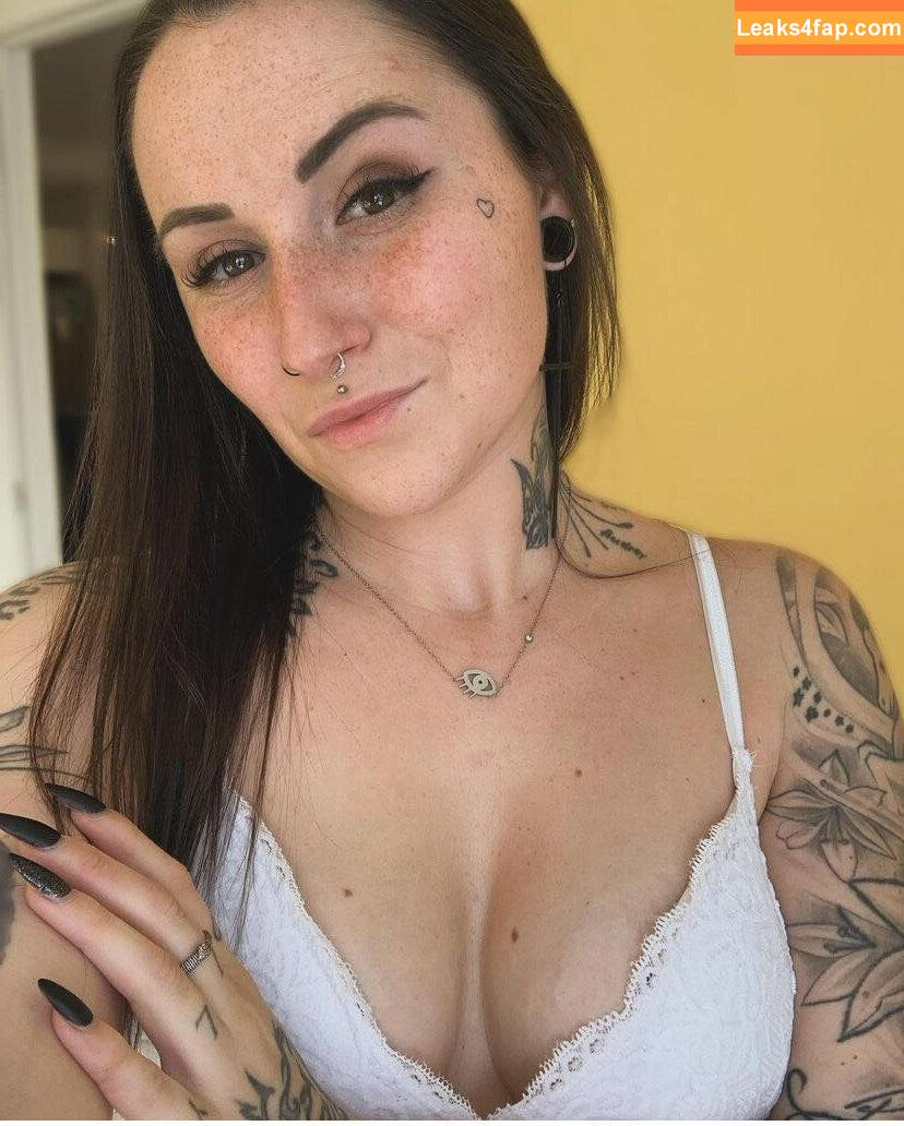 Quebecoises / abigaele / aichablack_vip / andiemodel / quebecoisofficiel leaked photo photo #0055