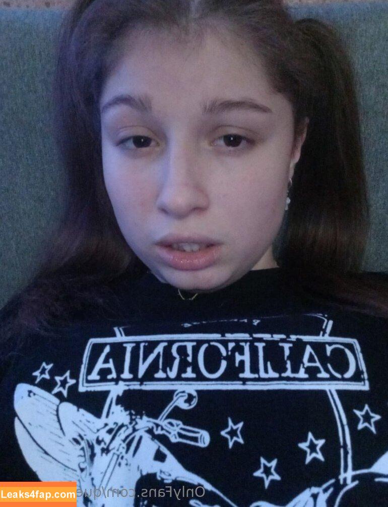 queen_charly / thequeencharly leaked photo photo #0030