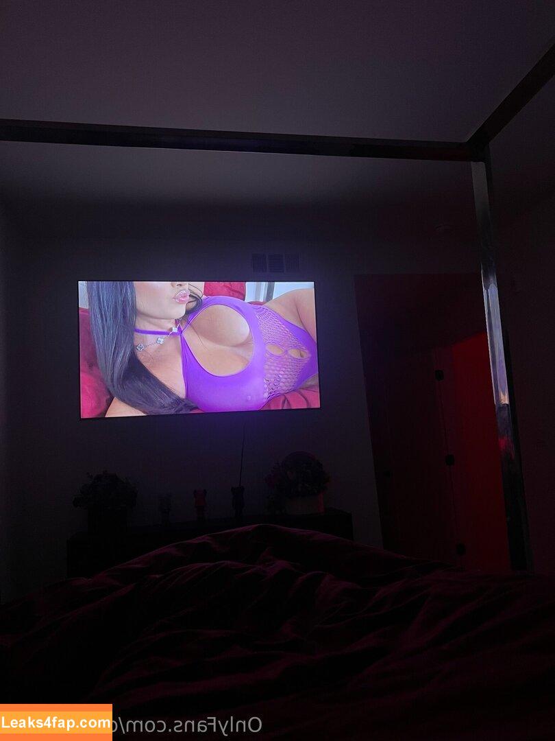 queenbri69 / queeennbriii leaked photo photo #0001