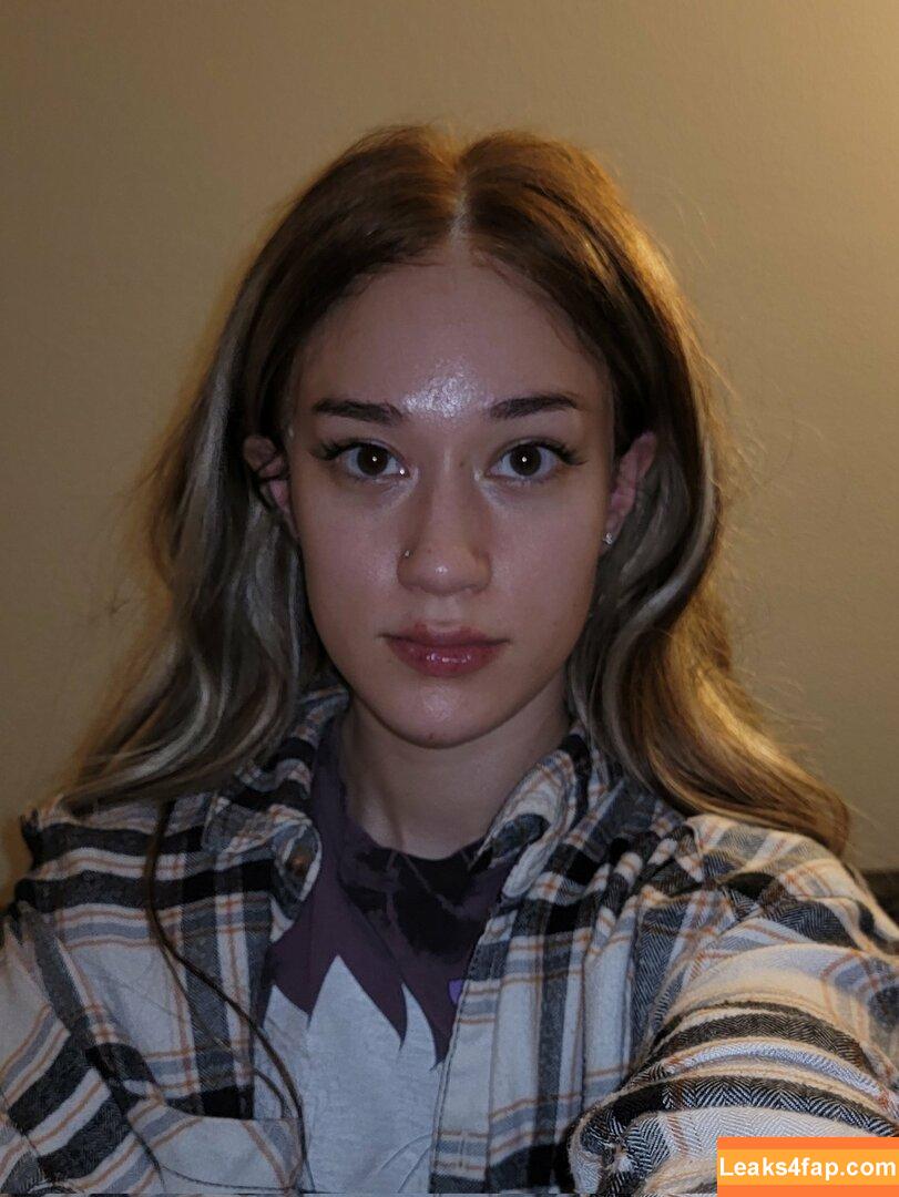 QueenTofu / Queen Tofu Games / Tofu_games / babytofu / https: слитое фото фото #0106