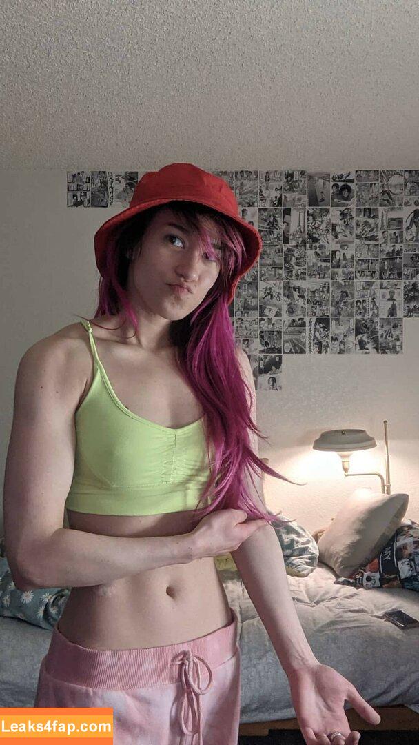 QueenTofu / Queen Tofu Games / Tofu_games / babytofu / https: leaked photo photo #0310