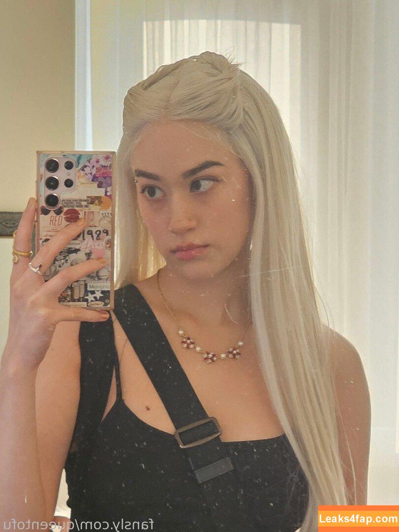 QueenTofu / Queen Tofu Games / Tofu_games / babytofu / https: leaked photo photo #0397