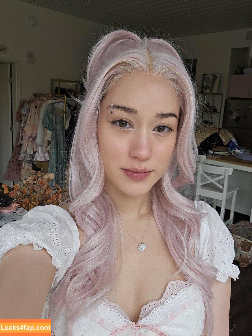 QueenTofu / Queen Tofu Games / Tofu_games / babytofu / https: leaked photo photo #0523