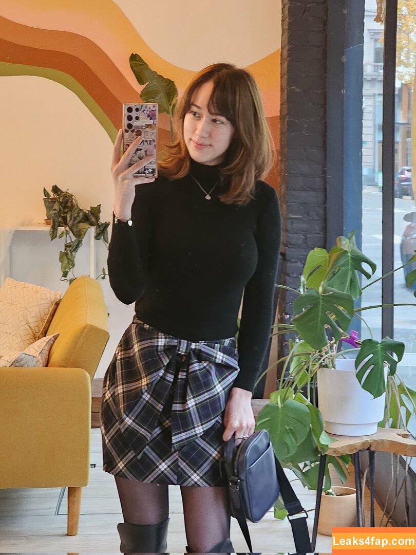 QueenTofu / Queen Tofu Games / Tofu_games / babytofu / https: leaked photo photo #0532