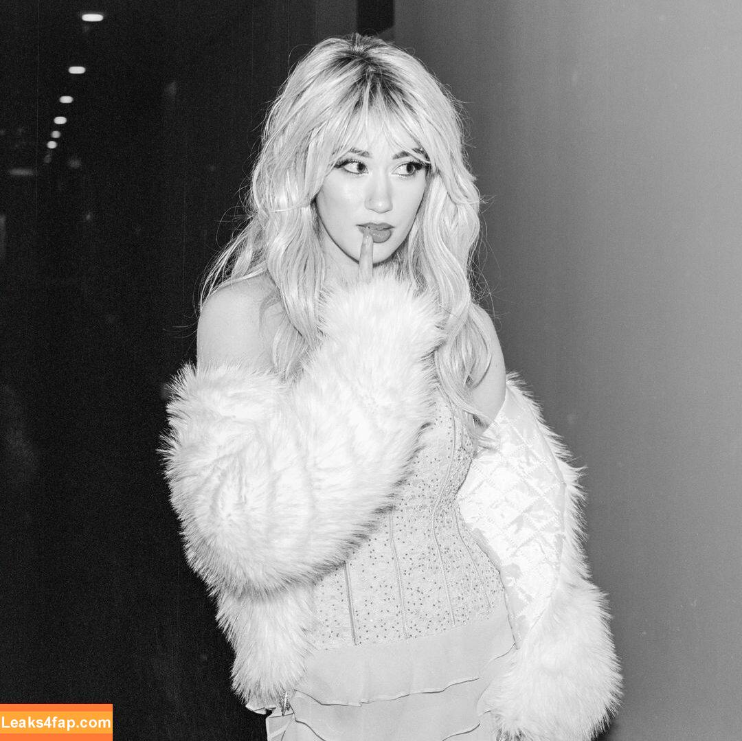QueenTofu / Queen Tofu Games / Tofu_games / babytofu / https: leaked photo photo #0558