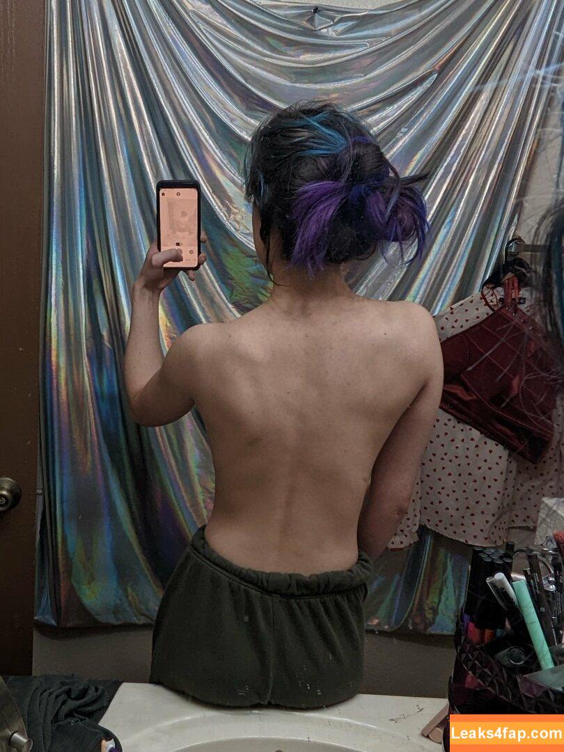 QueenTofu / Queen Tofu Games / Tofu_games / babytofu / https: leaked photo photo #0566