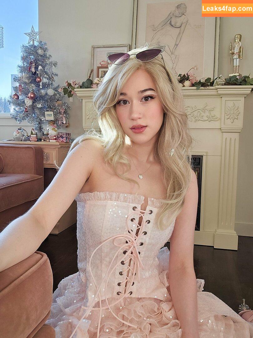 QueenTofu / Queen Tofu Games / Tofu_games / babytofu / https: слитое фото фото #0666