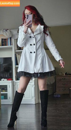 QueenTofu photo #0150