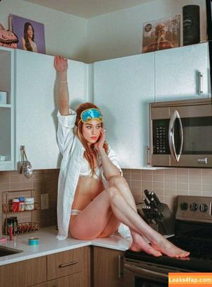QueenTofu photo #0284
