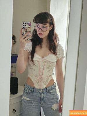 QueenTofu photo #0341