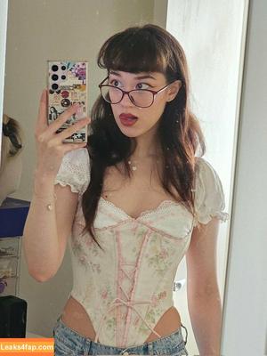 QueenTofu photo #0342