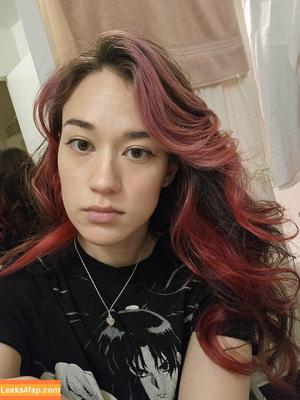 QueenTofu photo #0351